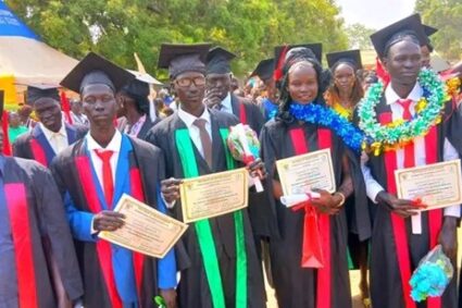 Over 80 health professionals graduate from Rumbek Health Science Institute